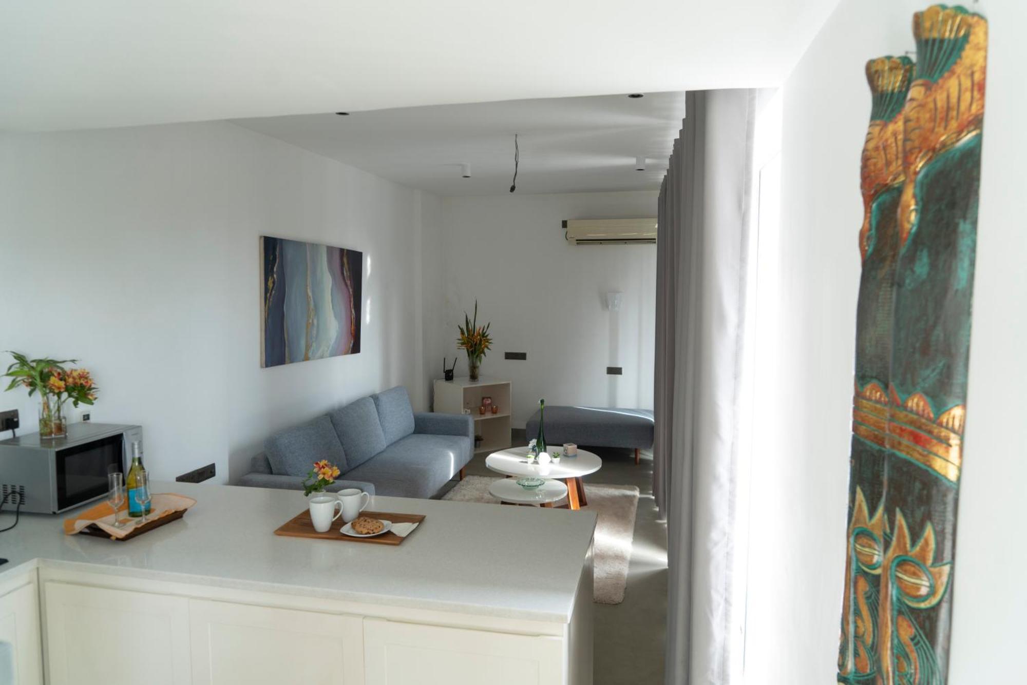 Four Petals Inn Colombo Exterior photo
